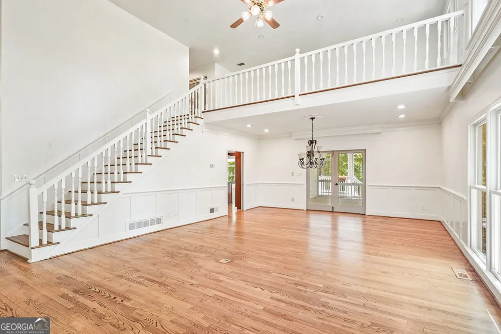 230 Haynes RD Moreland, GA 30259