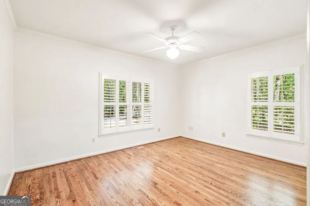 230 Haynes RD Moreland, GA 30259