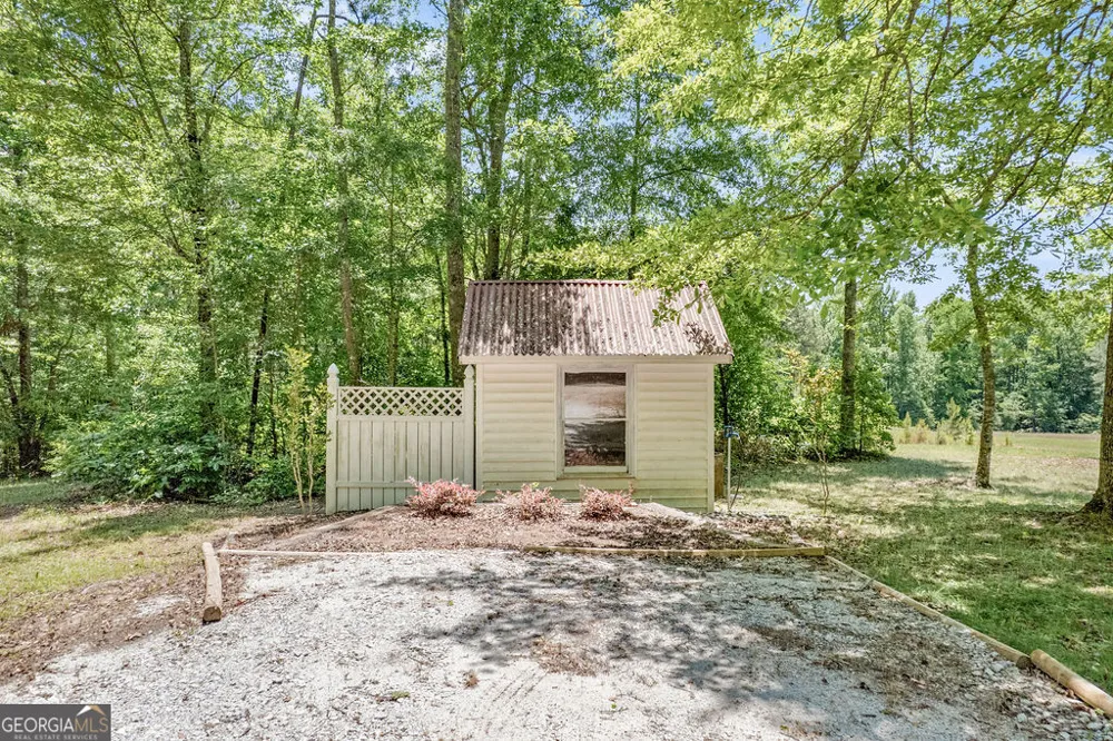 230 Haynes RD Moreland, GA 30259