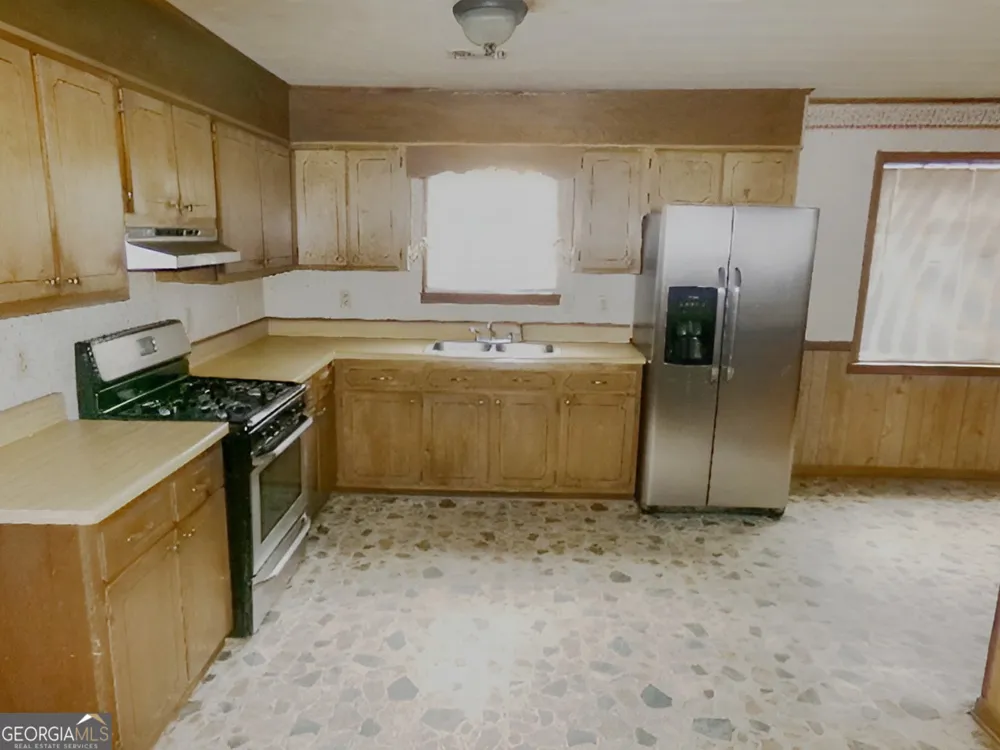 110 Irwinton CIR Toomsboro, GA 31090