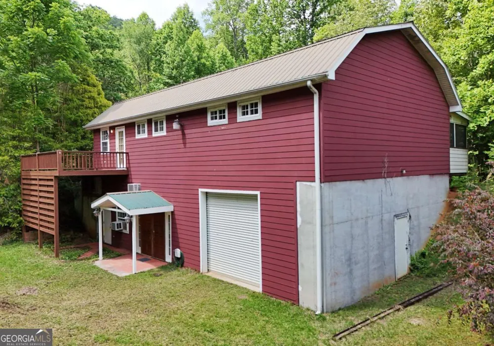 34 Summerhill LN Blairsville, GA 30512
