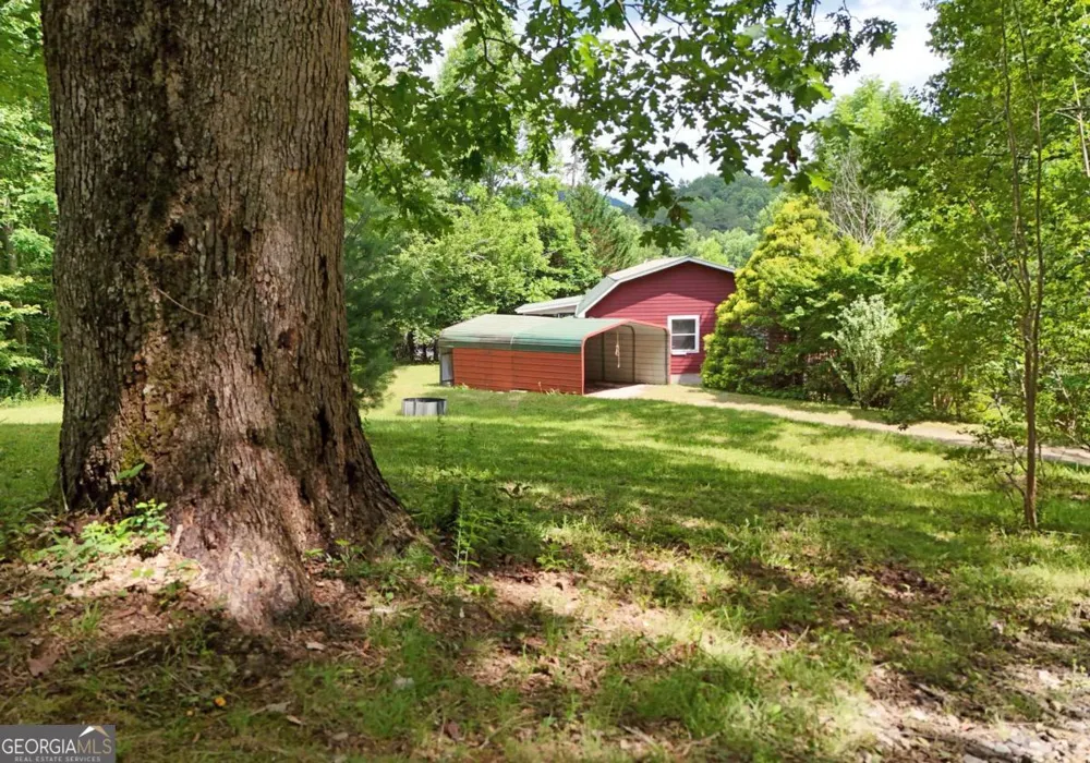 34 Summerhill LN Blairsville, GA 30512