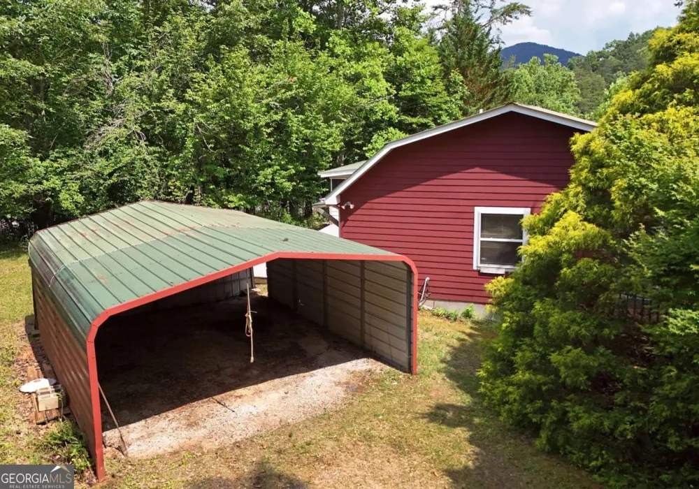 34 Summerhill LN Blairsville, GA 30512