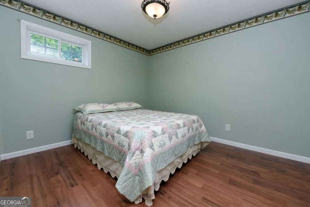 34 Summerhill LN Blairsville, GA 30512