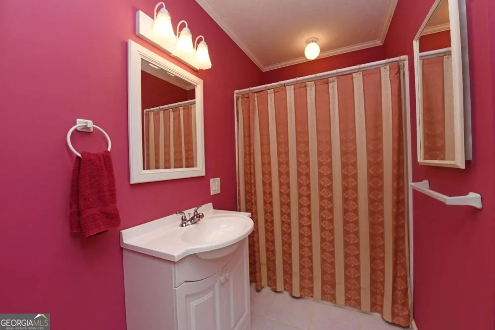 34 Summerhill LN Blairsville, GA 30512