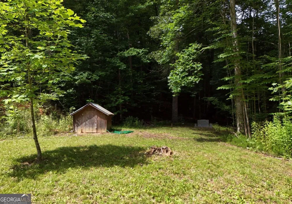 34 Summerhill LN Blairsville, GA 30512