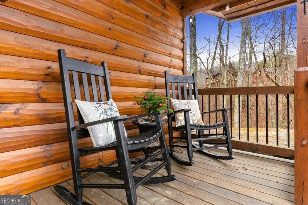 170 Ross DR Mineral Bluff, GA 30559