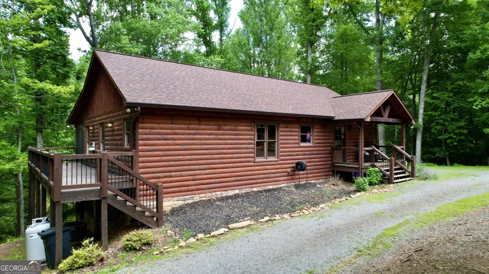 170 Ross DR Mineral Bluff, GA 30559