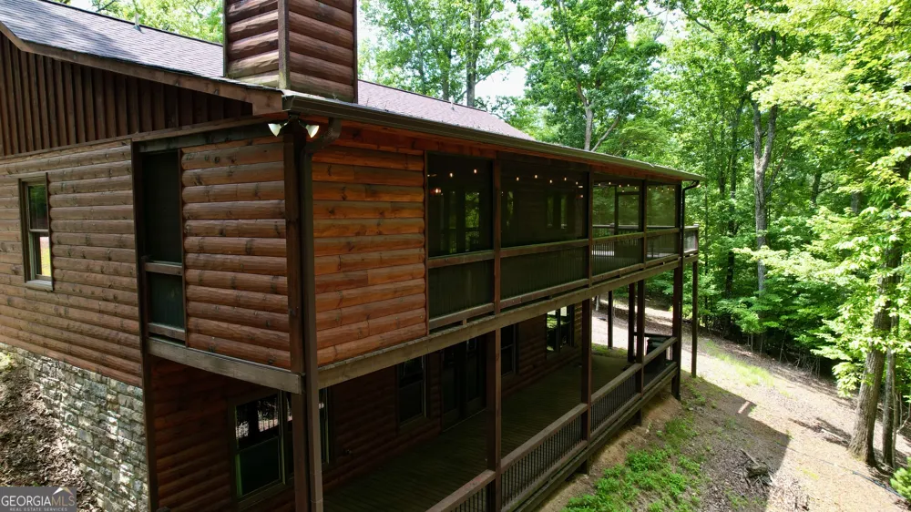 170 Ross DR Mineral Bluff, GA 30559