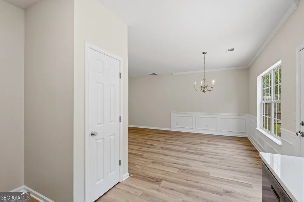 6065 Hemperly RD College Park, GA 30349