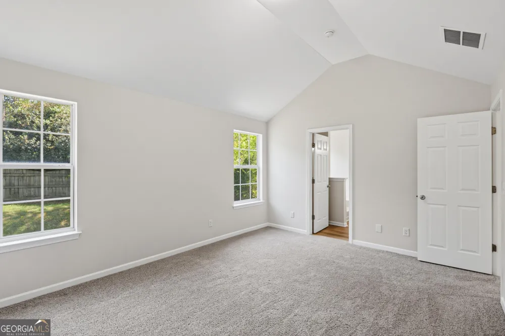 6065 Hemperly RD College Park, GA 30349