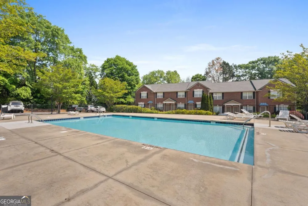 460 Barnett Shoals RD Athens, GA 30605