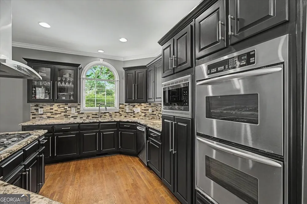 122 Ridge View DR Ball Ground, GA 30107