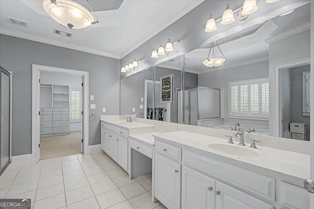 122 Ridge View DR Ball Ground, GA 30107