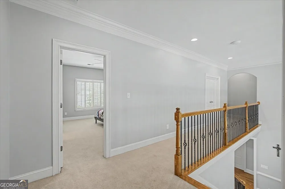 122 Ridge View DR Ball Ground, GA 30107