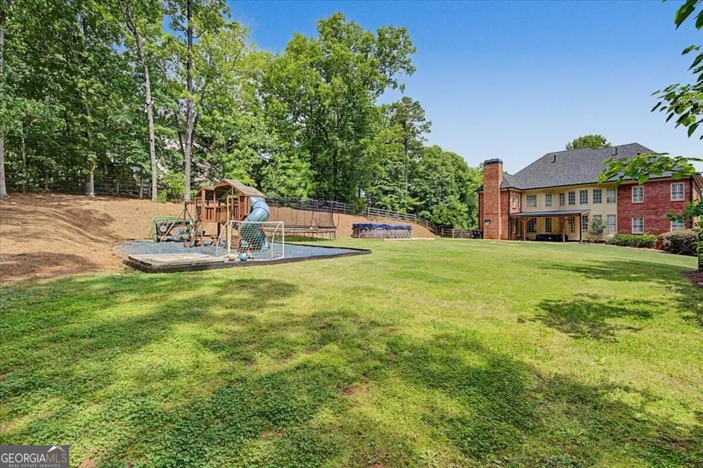 122 Ridge View DR Ball Ground, GA 30107