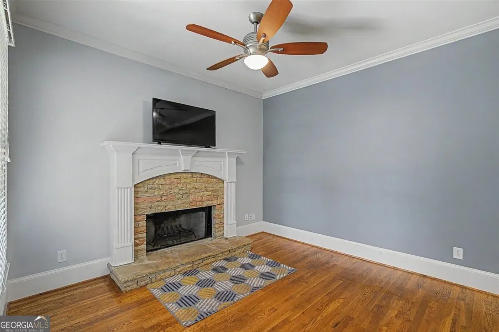 122 Ridge View DR Ball Ground, GA 30107