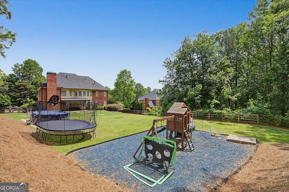 122 Ridge View DR Ball Ground, GA 30107