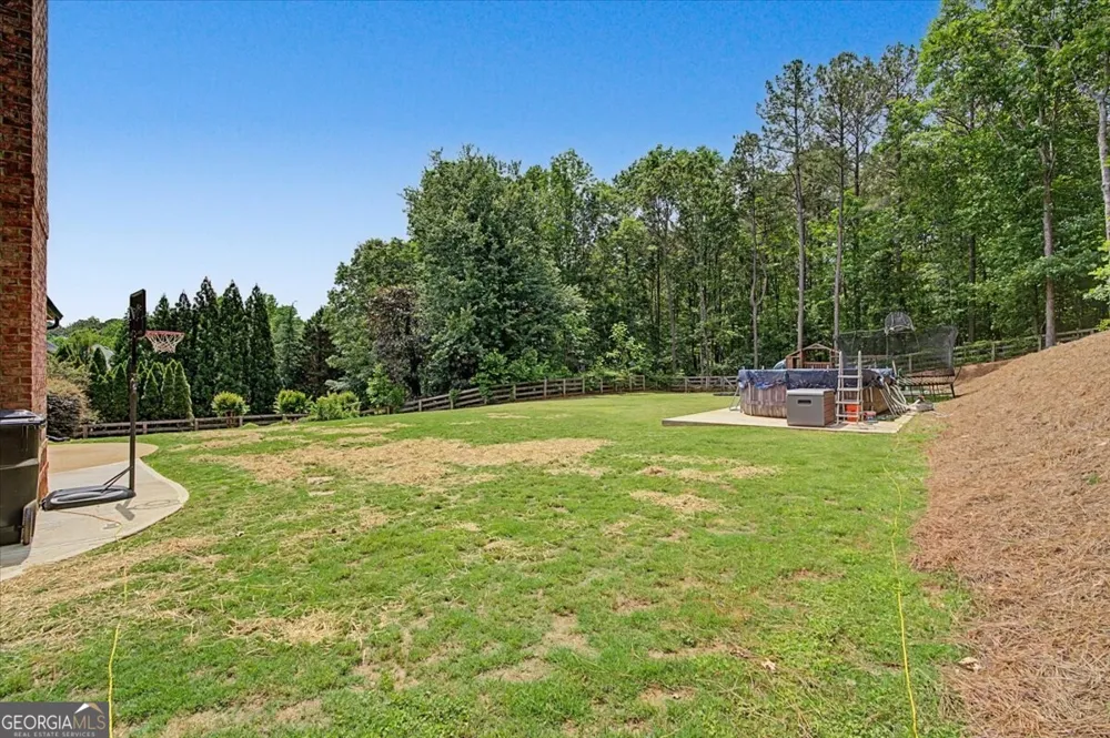 122 Ridge View DR Ball Ground, GA 30107
