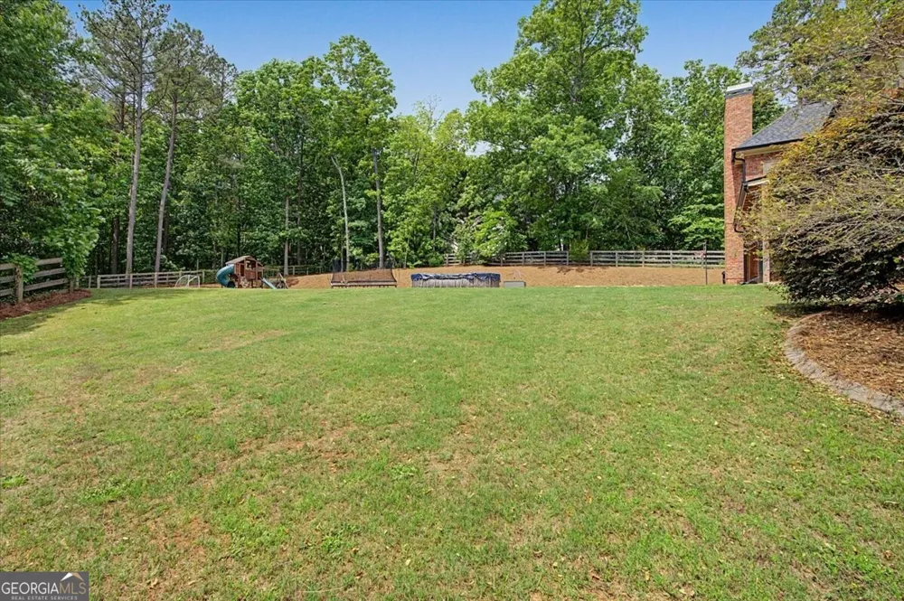 122 Ridge View DR Ball Ground, GA 30107
