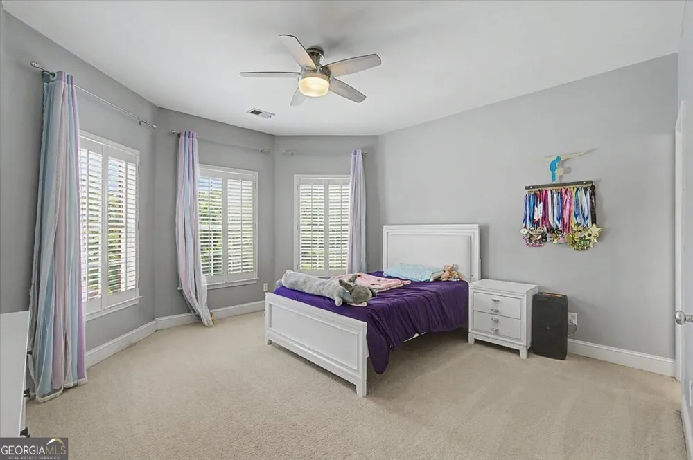 122 Ridge View DR Ball Ground, GA 30107
