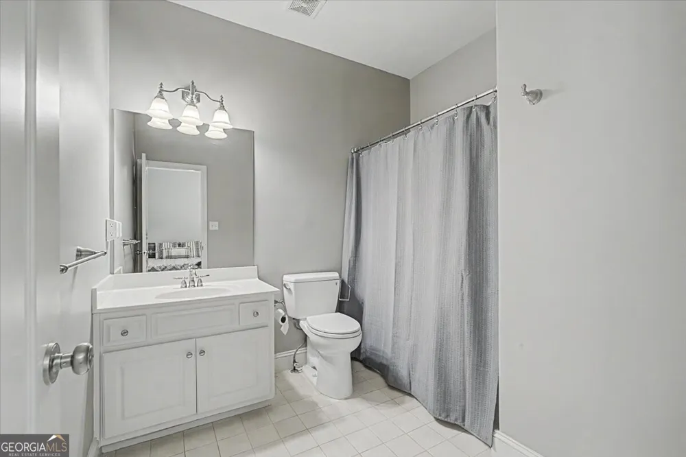 122 Ridge View DR Ball Ground, GA 30107