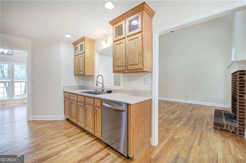 80 Iron Hill RD Taylorsville, GA 30178