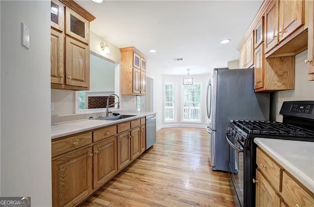 80 Iron Hill RD Taylorsville, GA 30178