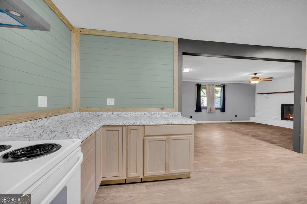 89 New House RD Canon, GA 30520