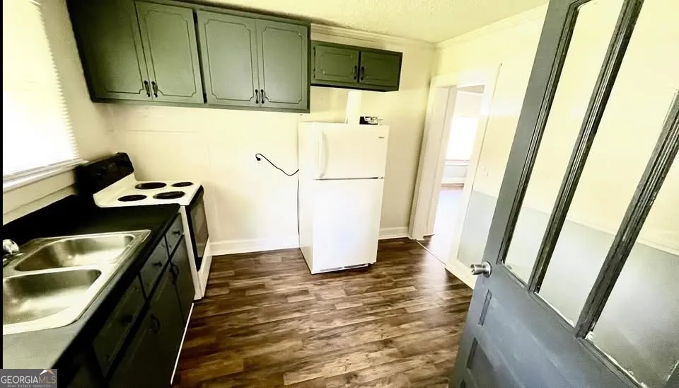 702 E Waring ST E Waycross, GA 31502