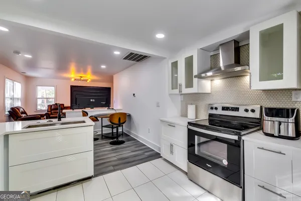 2876 Randall ST East Point, GA 30344