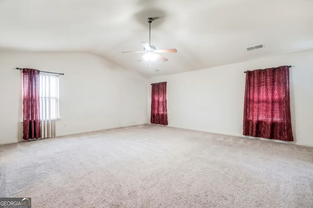 942 Amelia DR Byron, GA 31008