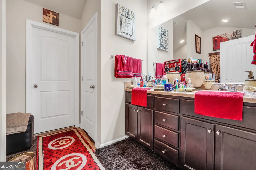 942 Amelia DR Byron, GA 31008