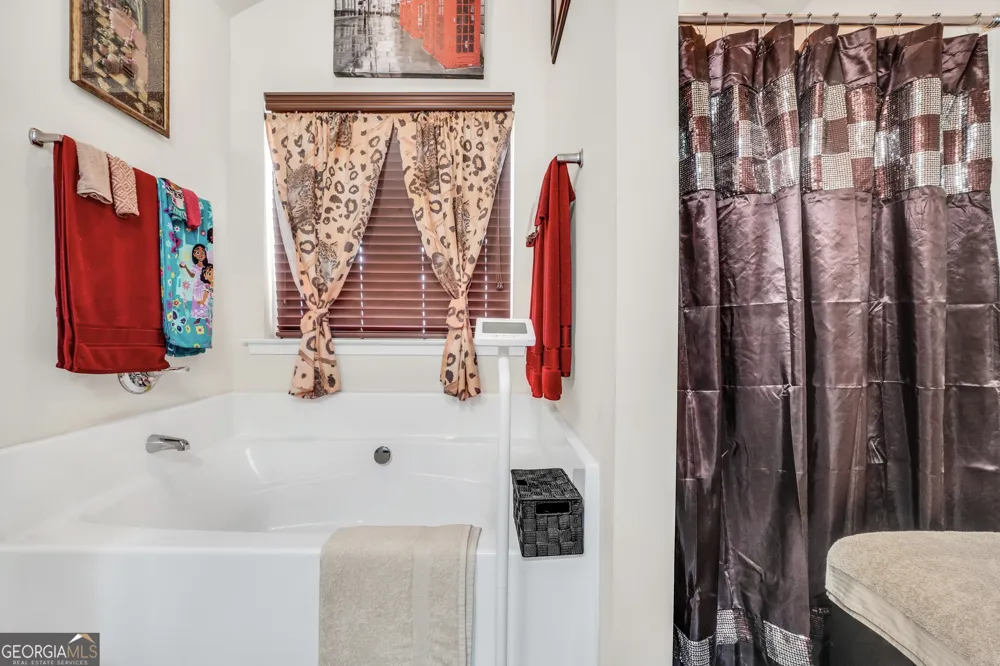 942 Amelia DR Byron, GA 31008