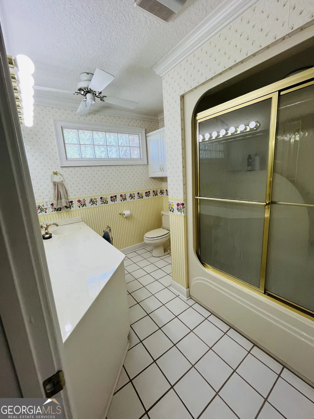 1501 Andrea DR Waycross, GA 31501