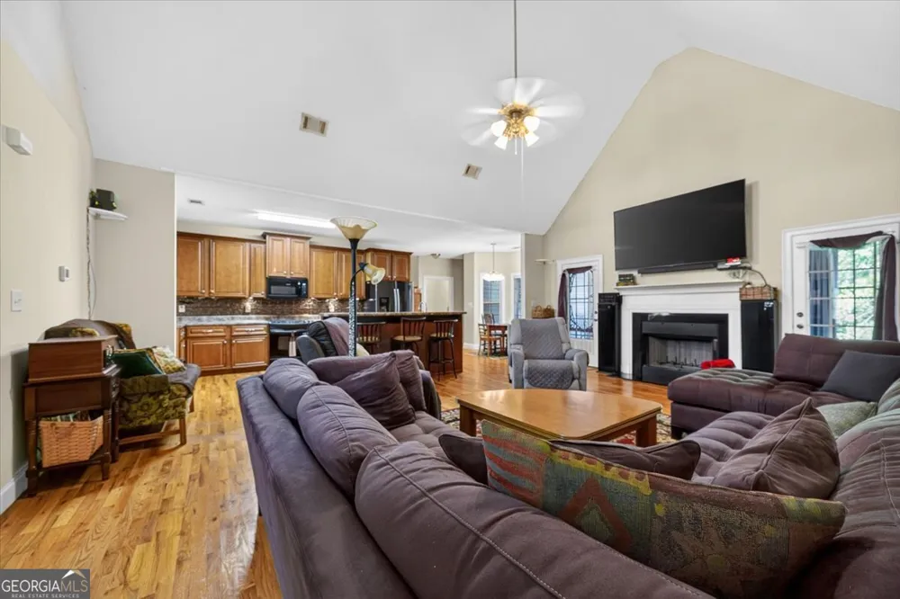 619 Grayridge RD Gray, GA 31032