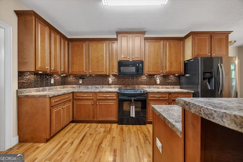 619 Grayridge RD Gray, GA 31032