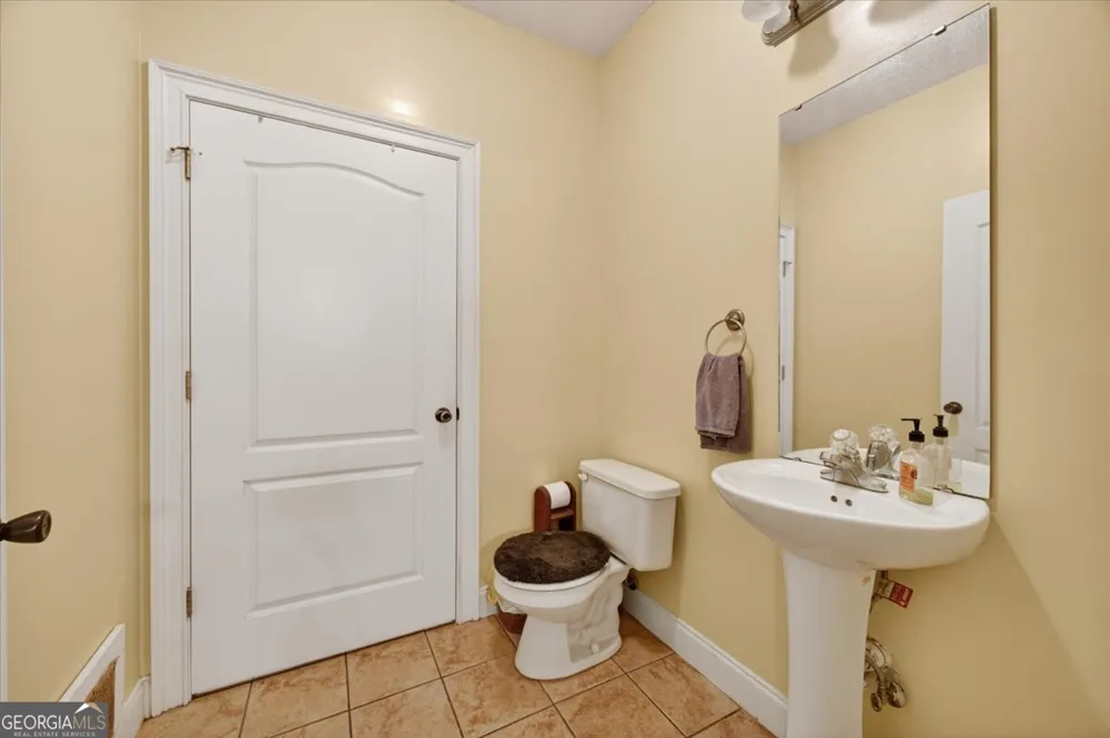 619 Grayridge RD Gray, GA 31032