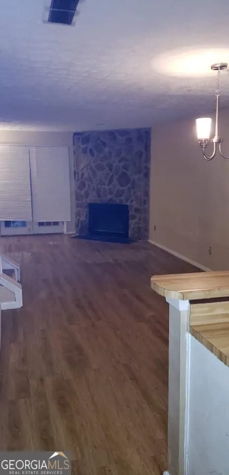 539 Prince Of Wales Stone Mountain, GA 30083