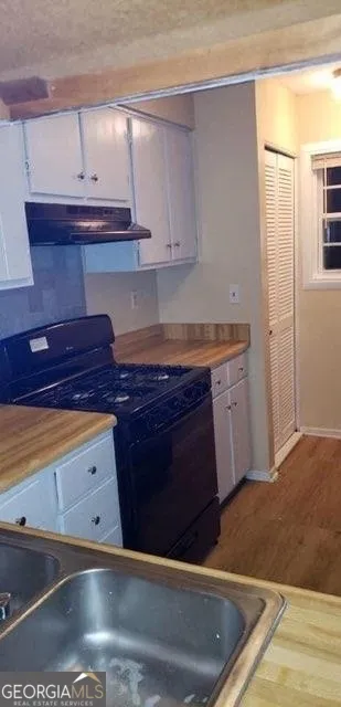 539 Prince Of Wales Stone Mountain, GA 30083