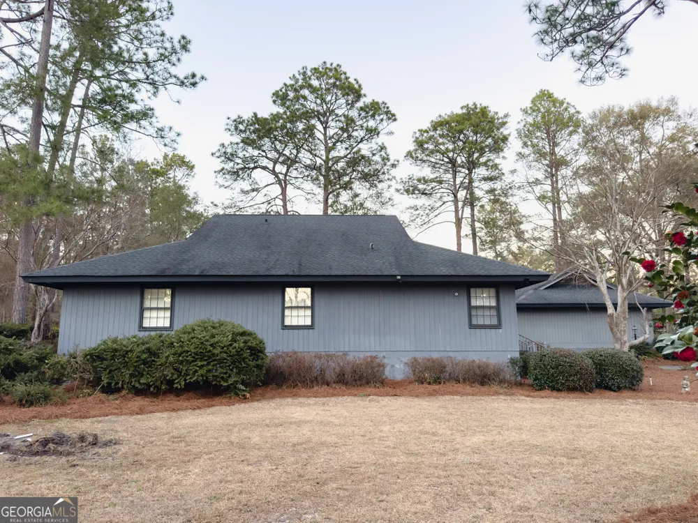 935 Odom ST Millen, GA 30442
