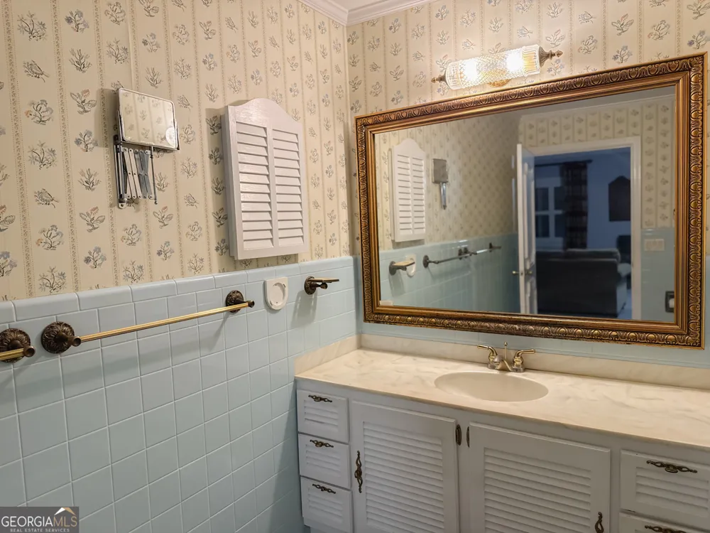 935 Odom ST Millen, GA 30442