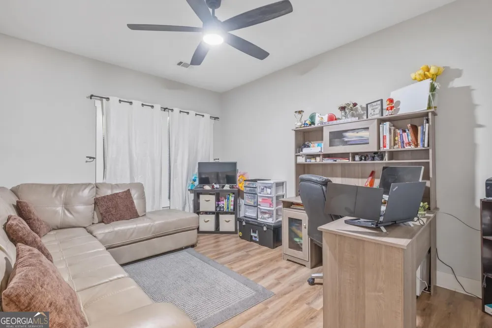 15 Willow Leaf DR Buchanan, GA 30113