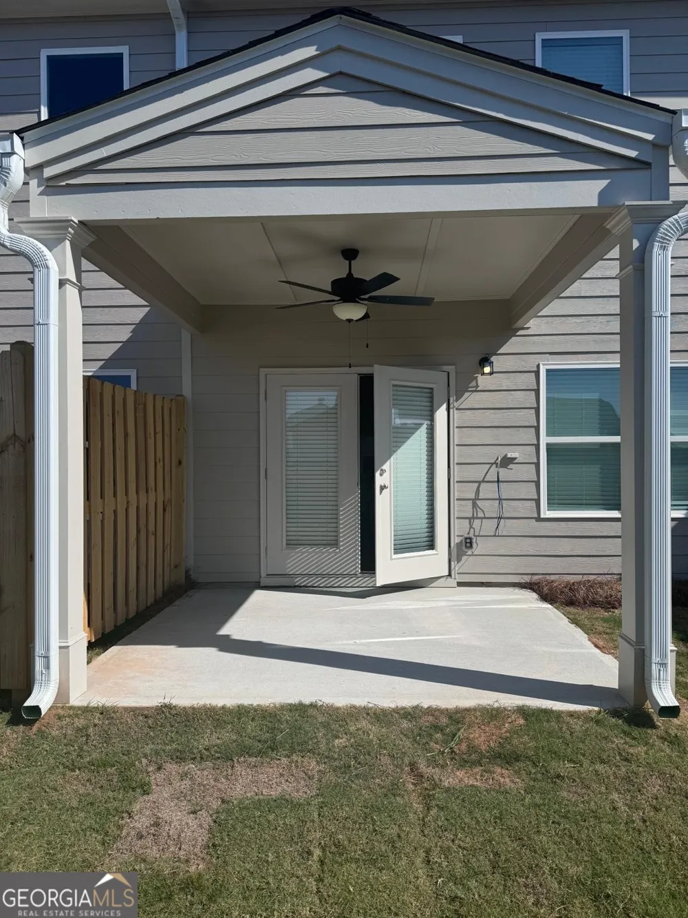 855 Pensive RUN Dacula, GA 30019