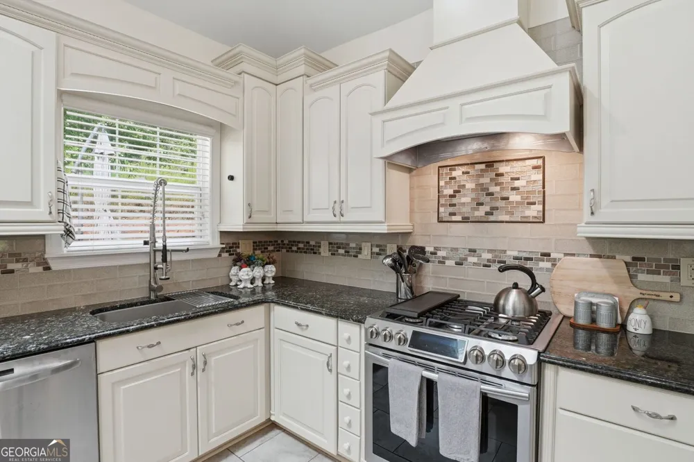 5270 Cameron Forest PKWY Johns Creek, GA 30022