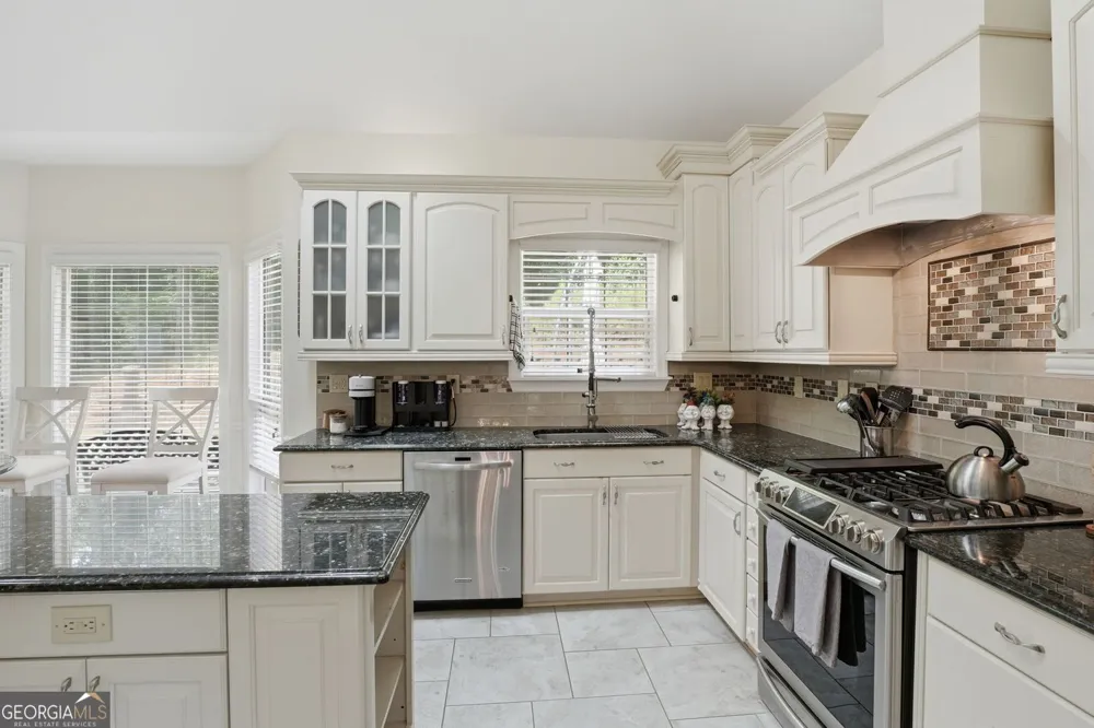 5270 Cameron Forest PKWY Johns Creek, GA 30022