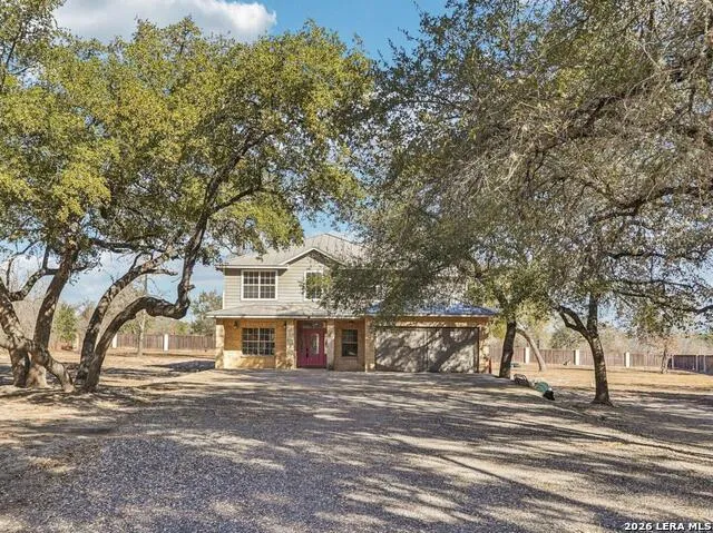 301 County Road 6862 Natalia, TX 78059