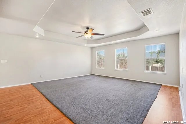 301 County Road 6862 Natalia, TX 78059
