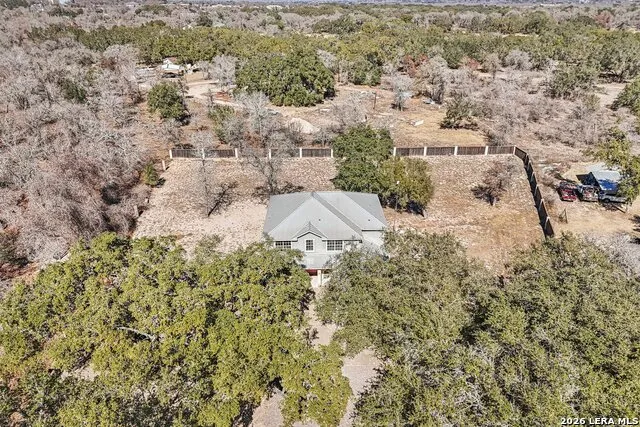 301 County Road 6862 Natalia, TX 78059