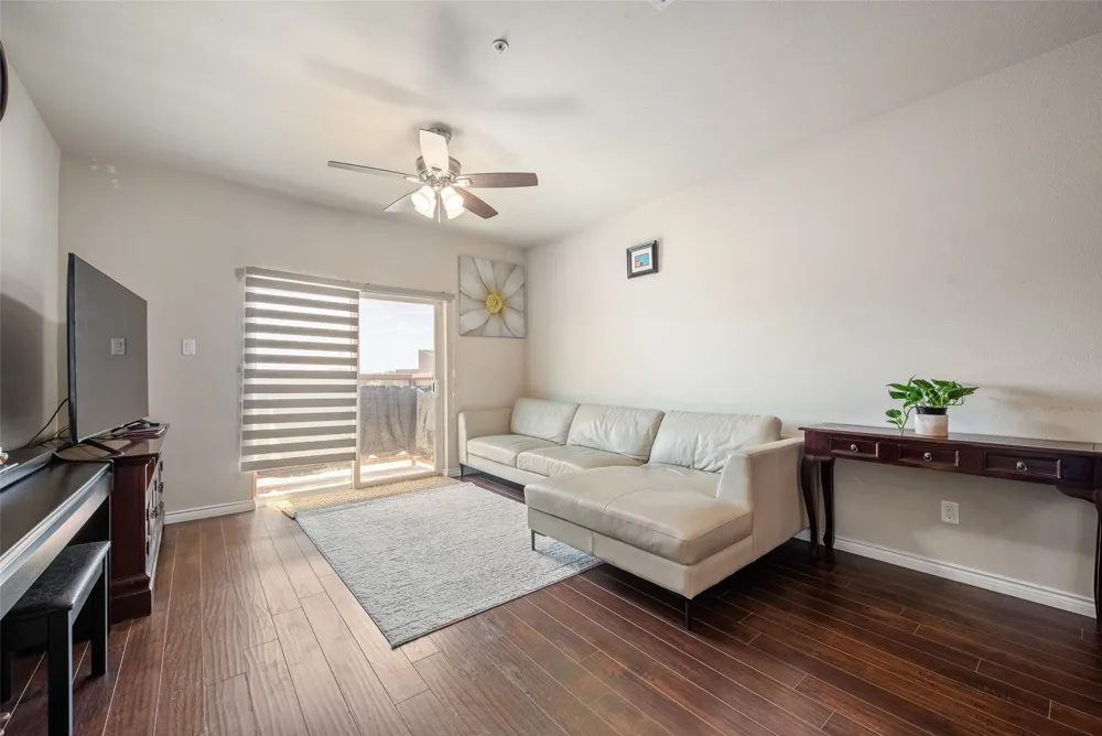 1100 W Trinity Mills Road #3028 Carrollton, TX 75006